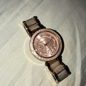 Rose gold mother of pearl Michael Kors watch